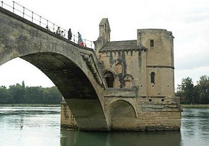 Avignon - Chapelle du Pont Saint-Benezet