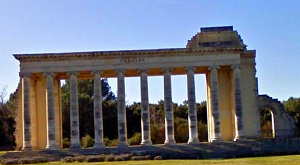 Nîmes - Le Théâtre