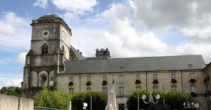 Saint Mihiel - Le Collège Ligier-Richier et la Gendarmerie