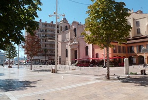 Toulon - Place Louis-Blanc